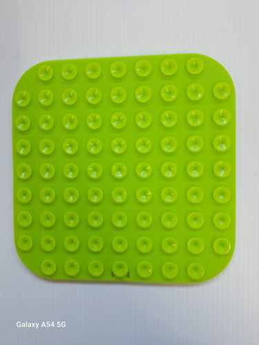 Lick Mat Green Medium (200mm x 200mm) - Poppy's Playbox