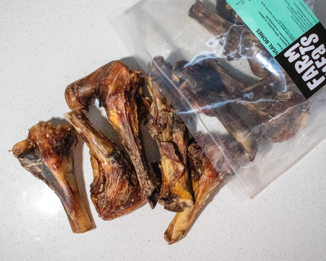 Farm Meats: Veal Bones Singles